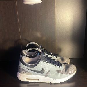 Nike Air size 10.5